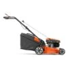 Husqvarna Gazonmaaier LC 140 P 1 Husqvarna Gazonmaaier LC 140 P -Tuinmachines Winkel 7615 1 800x800 1